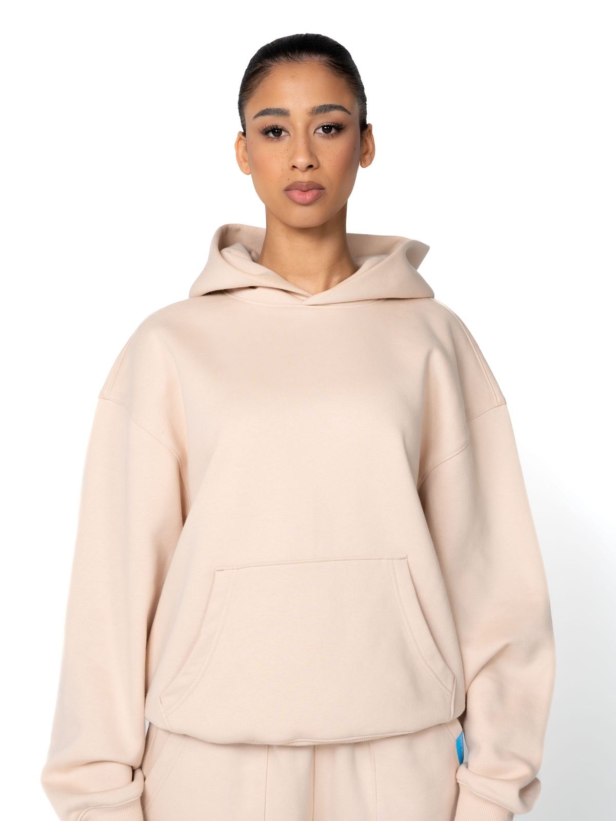 BASIQUÉ Backprint Hoodie - Taupe