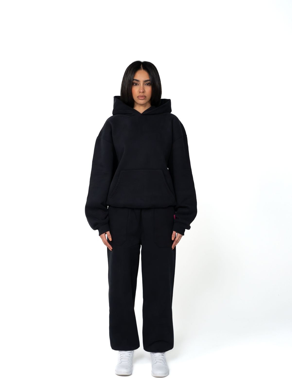 BASIQUÉ Hoodie - Black